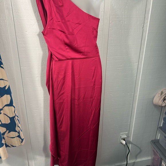 Donna Morgan Women's Pink One-Shoulder Midi Dress Size 10 NWT - Picture 9 of 11